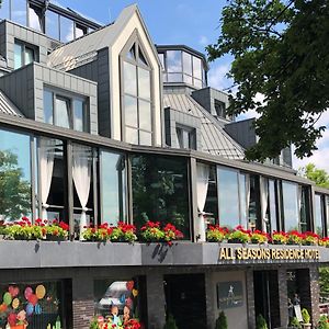 All Seasons Residence Design Hotel - Free Parking